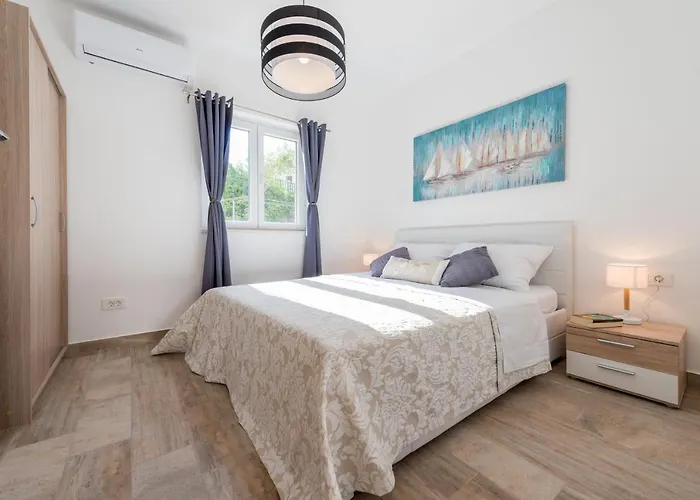 דירה Helen דוברובניק